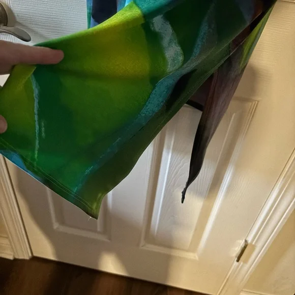 Clara sun woo colorful top size M that would be great as swim coverup! - Picture 3 of 4